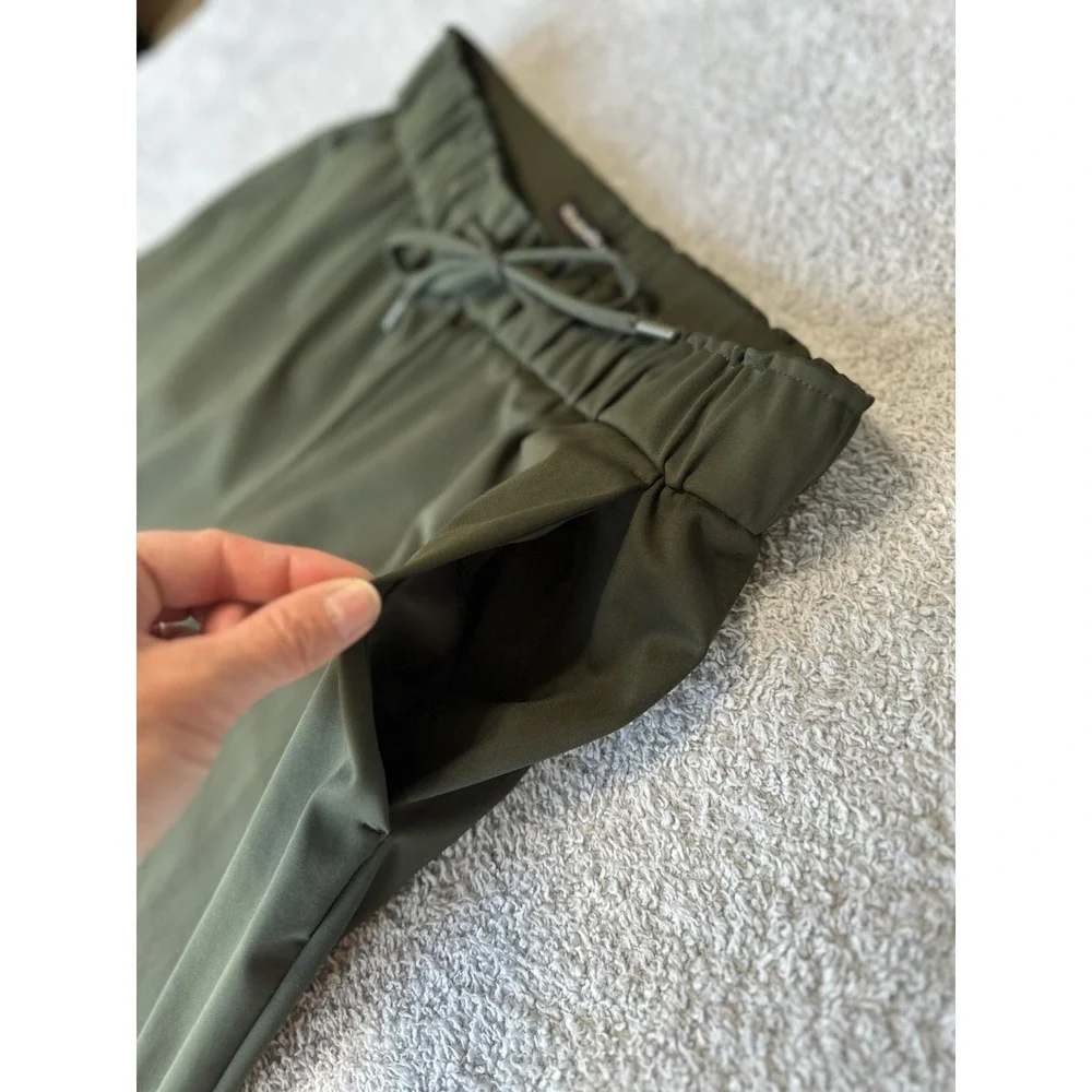 SALE - 3/$25 Hilary Radley Ladies' Dark‎ Olive Green Pockets Pull-On Pants Small
